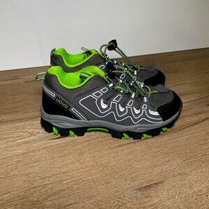 Kids Uovo Outdoor Waterproof Elastic - No Tie Non-Slip Sneakers